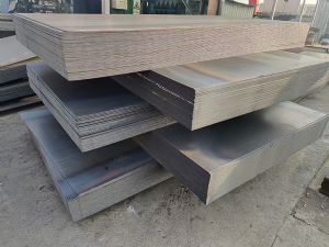 保证建筑钢跳板安全的搭设方法